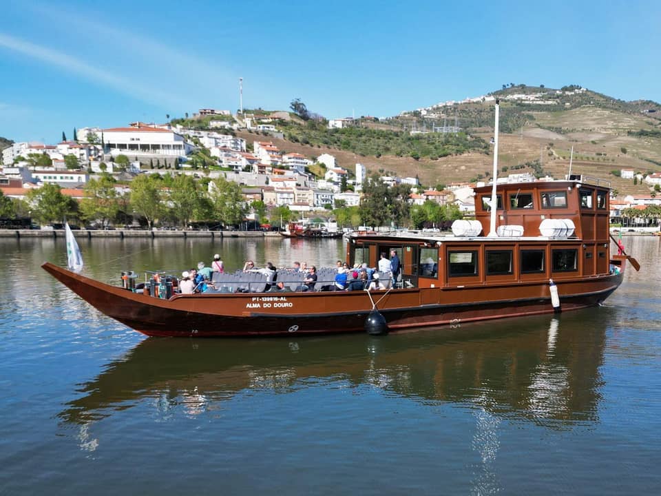 Traditional-style boat cruising on the Douro